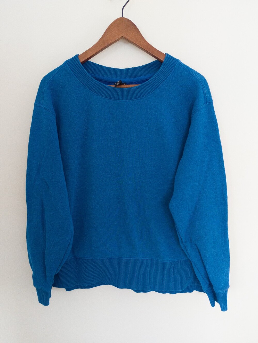 Kirkland Signature Ladies Fleece Crewneck Sweatshirt Blue Large